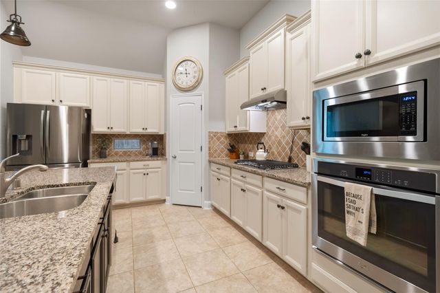 18822 Fox Kestrel Trail, Cypress, TX 77429