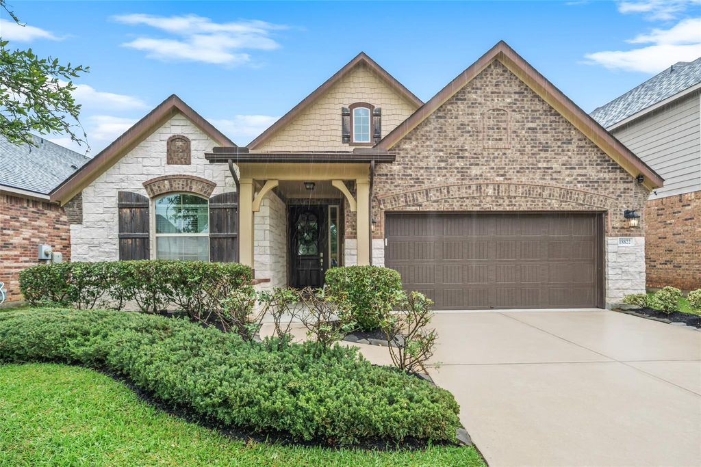 18822 Fox Kestrel Trail, Cypress, TX 77429