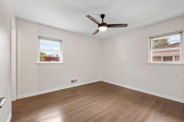 8921 Parrish Avenue, Highland, IN 46322