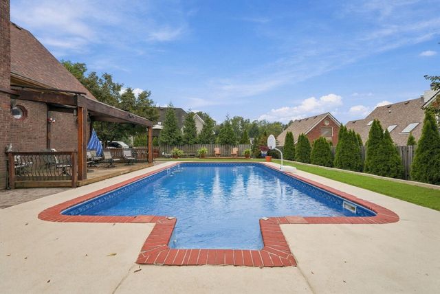 3989 Palomar Boulevard, Lexington, KY 40513