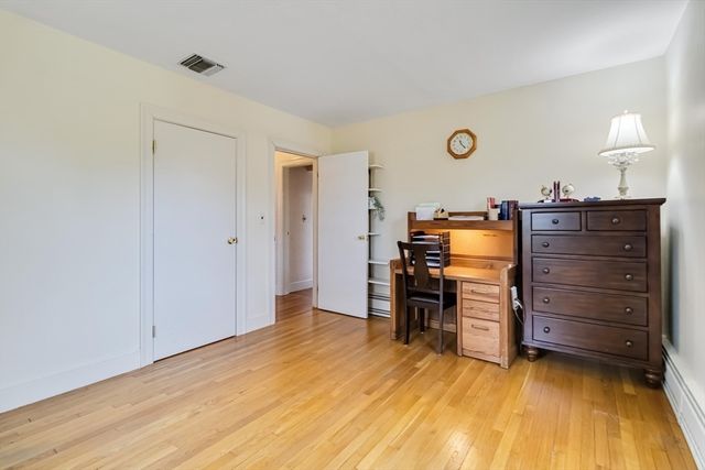 101 Burlington Street, Lexington, MA 02420