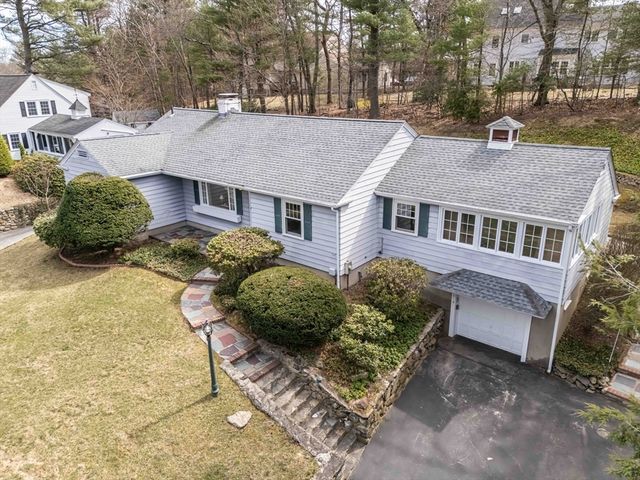 101 Burlington Street, Lexington, MA 02420