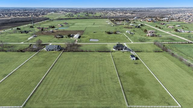 273 League Road, Mclendon Chisholm, TX 75032