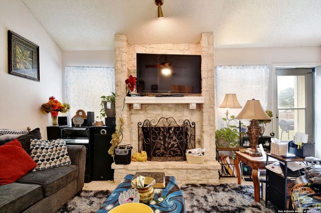 4514 Lakeway, San Antonio, TX 78244