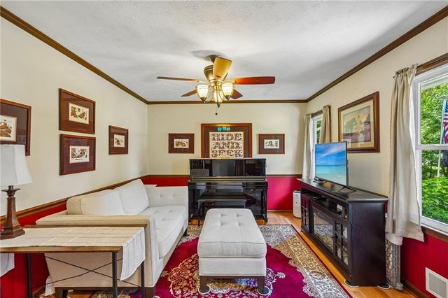 4852 Arrowhead Trail West SW, Lilburn, GA 30047