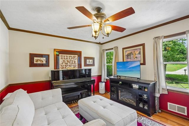 4852 Arrowhead Trail West SW, Lilburn, GA 30047