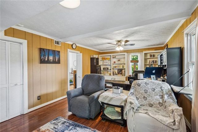 4852 Arrowhead Trail West SW, Lilburn, GA 30047