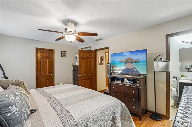 4852 Arrowhead Trail West SW, Lilburn, GA 30047
