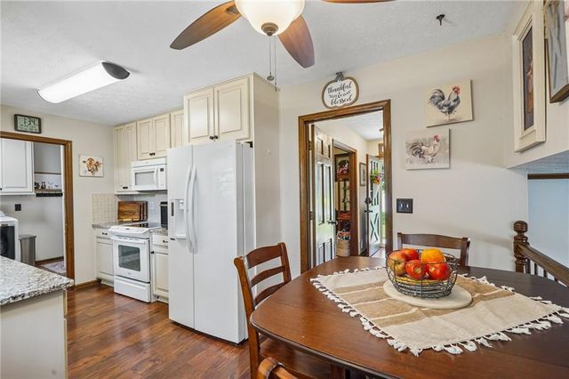 4852 Arrowhead Trail West SW, Lilburn, GA 30047