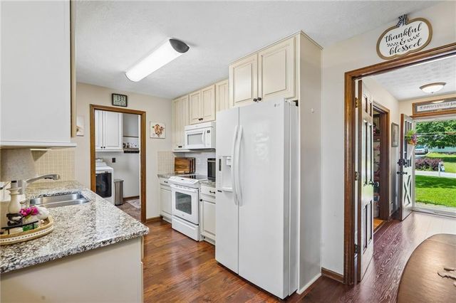 4852 Arrowhead Trail West SW, Lilburn, GA 30047