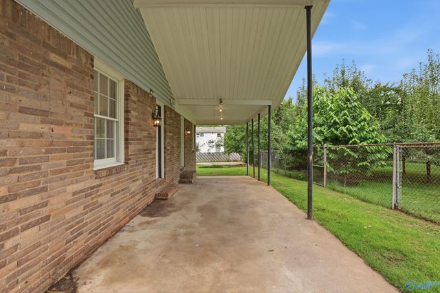 3208 SW Cerro Vista Street SW, Huntsville, AL 35805