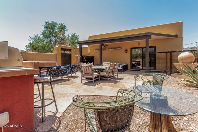 9820 E DEL MONTE Avenue, Gold Canyon, AZ 85118