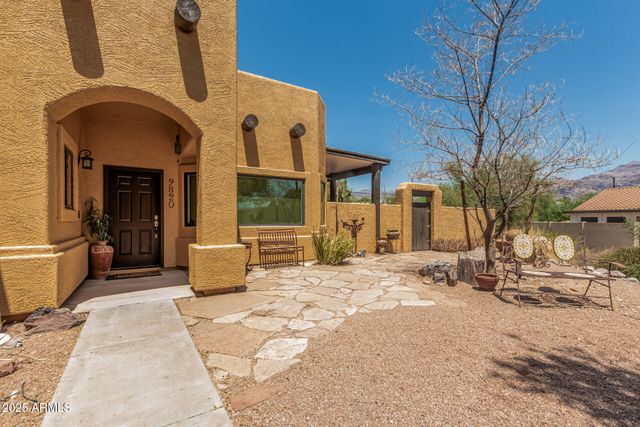 9820 E DEL MONTE Avenue, Gold Canyon, AZ 85118