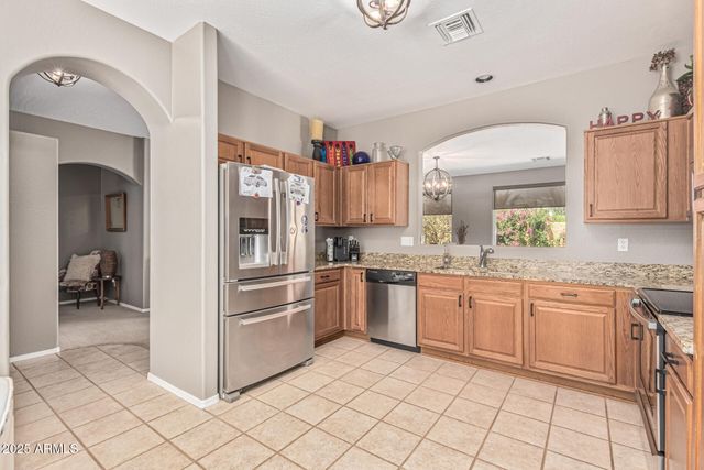 9820 E DEL MONTE Avenue, Gold Canyon, AZ 85118