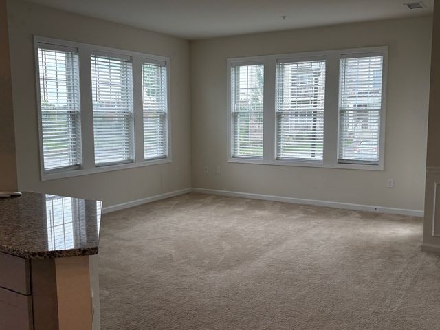 12101 Peters Farm Way 12101, Westborough, MA 01712