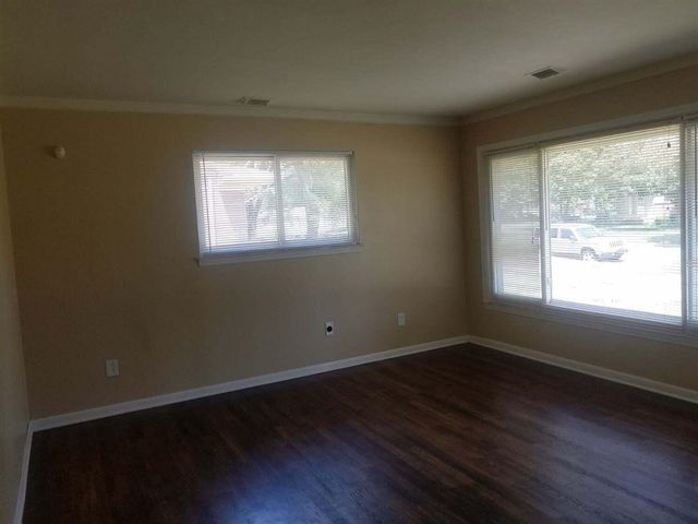 1420 Gattegno Street, Ypsilanti, MI 48198