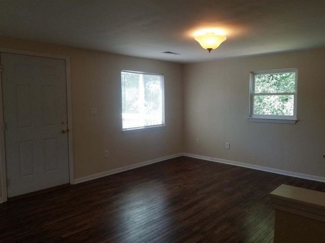 1420 Gattegno Street, Ypsilanti, MI 48198