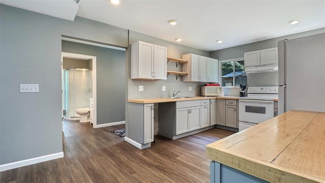 180 E Sanborn Road, Lake City, MI 49651