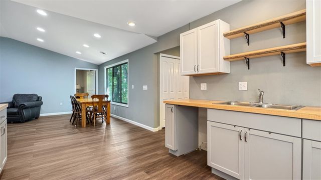 180 E Sanborn Road, Lake City, MI 49651