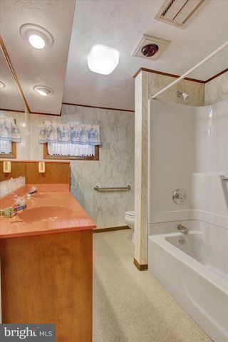 22 CEMETERY, Littlestown, PA 17340