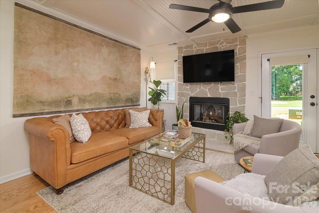 4053 N Course Drive, Charlotte, NC 28277