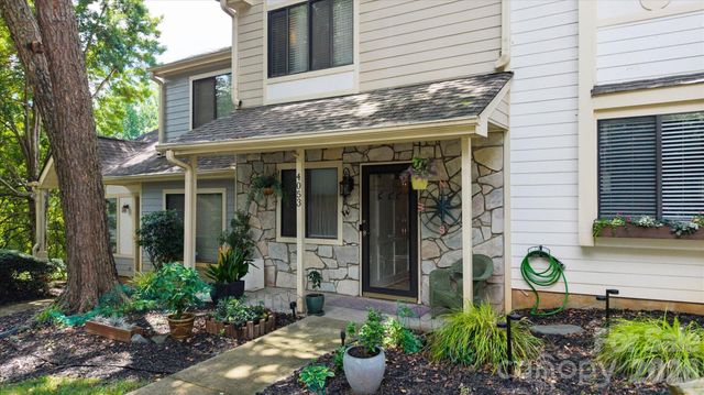 4053 N Course Drive, Charlotte, NC 28277