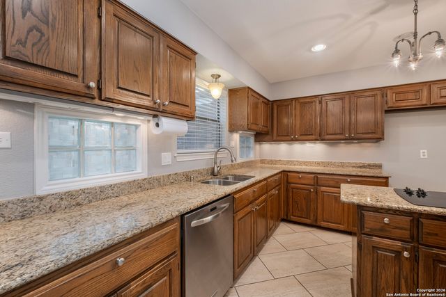 8743 Paseo Oaks, San Antonio, TX 78255