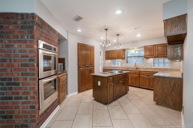 8743 Paseo Oaks, San Antonio, TX 78255