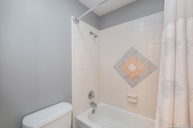 8743 Paseo Oaks, San Antonio, TX 78255