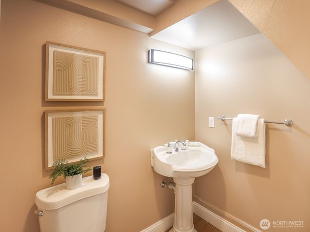 3248 NW Market Street, Seattle, WA 98107