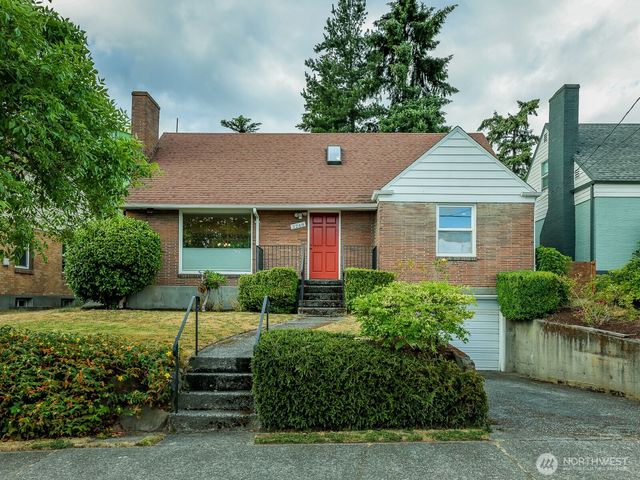 3248 NW Market Street, Seattle, WA 98107