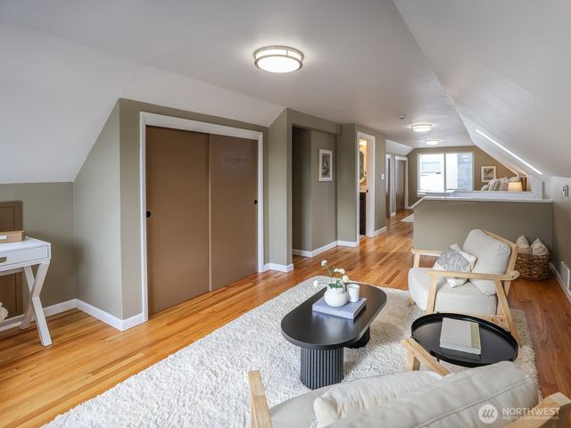 3248 NW Market Street, Seattle, WA 98107