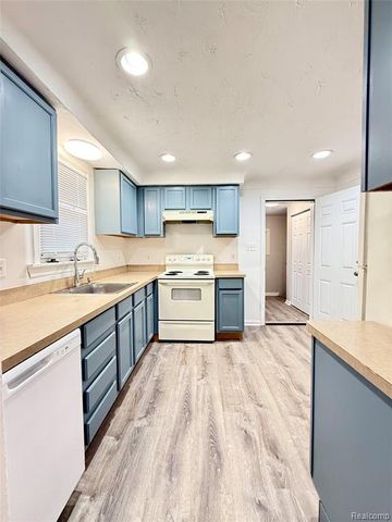 1529 Silman Street, Ferndale, MI 48220