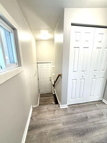 1529 Silman Street, Ferndale, MI 48220