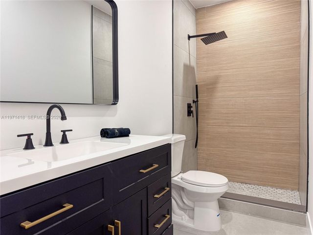 2255 NW 60th St, Miami, FL 33142