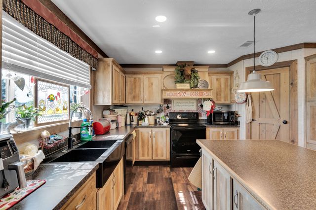 379 FM 80 S, Teague, TX 75860