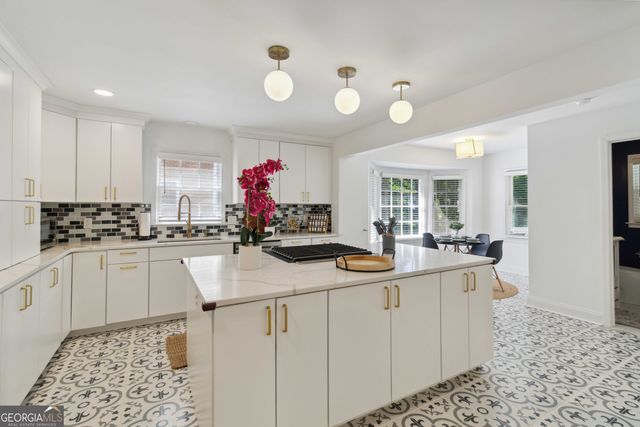 4909 Glenwhite Drive, Duluth, GA 30096