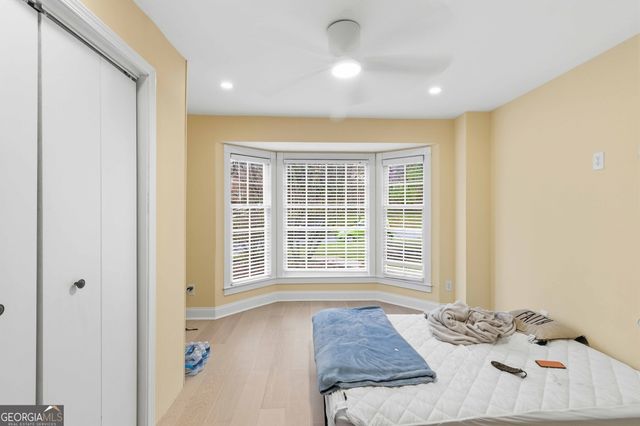 4909 Glenwhite Drive, Duluth, GA 30096