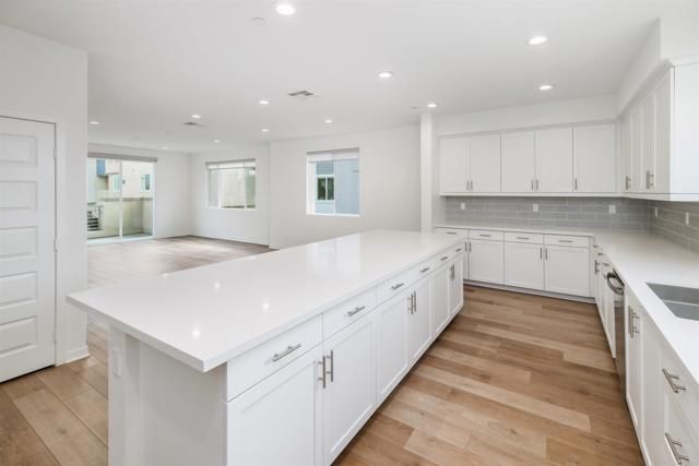 6140 Colt Place 104, Carlsbad, CA 92009