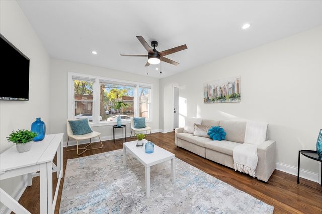 11925 S Lafayette Avenue, Chicago, IL 60628