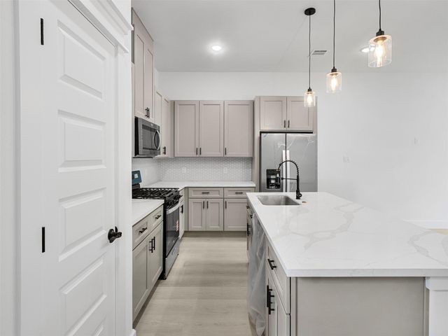4103 E Toliver Street, Houston, TX 77016