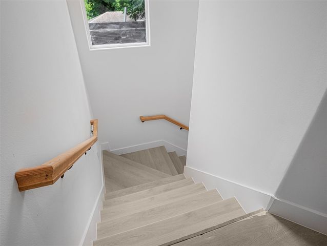 4103 E Toliver Street, Houston, TX 77016