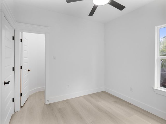 4103 E Toliver Street, Houston, TX 77016