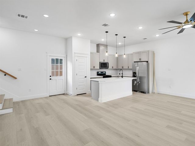 4103 E Toliver Street, Houston, TX 77016