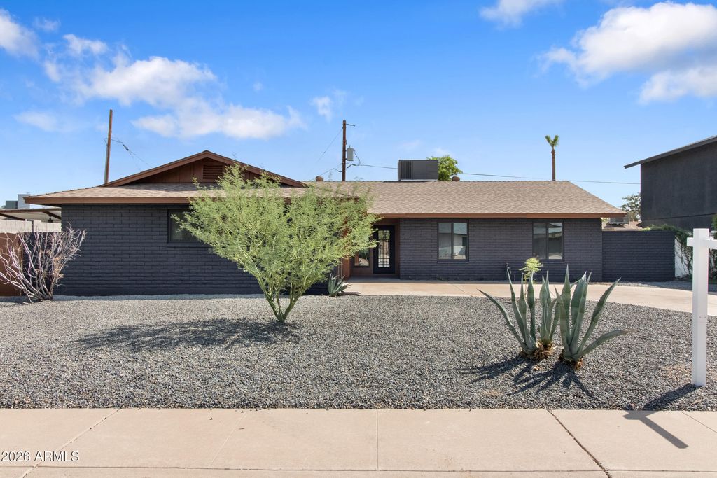 1637 W Griswold Road, Phoenix, AZ 85021 — photo 2