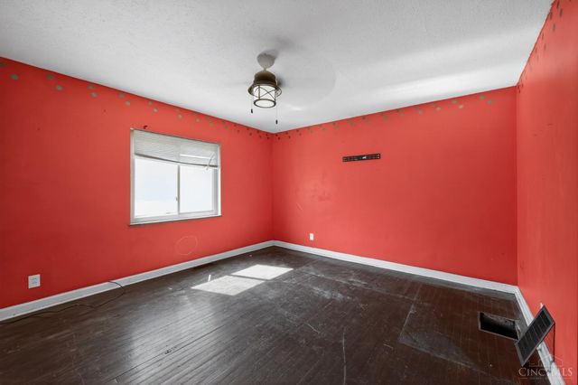 1323 Woodland Avenue, Springfield Twp., OH 45237