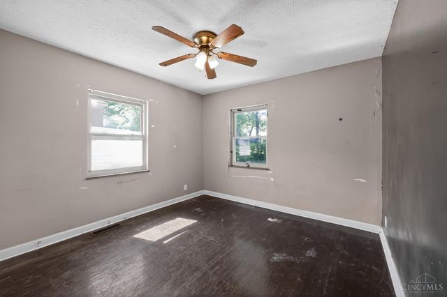 1323 Woodland Avenue, Springfield Twp., OH 45237