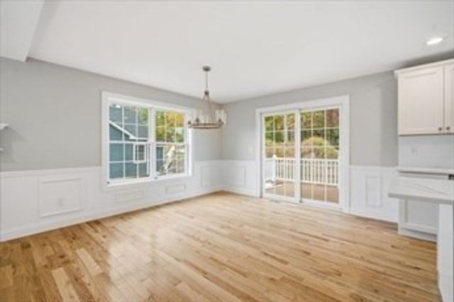 23 High Bluff, Belchertown, MA 01007
