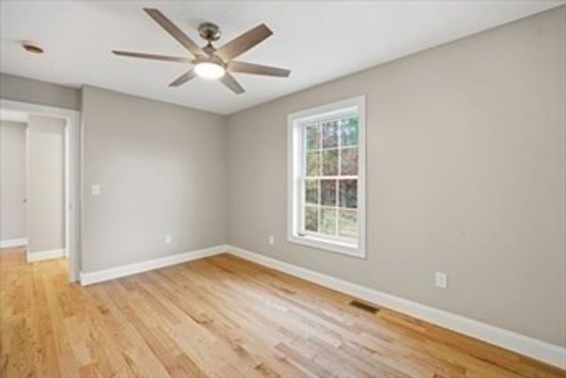 23 High Bluff, Belchertown, MA 01007