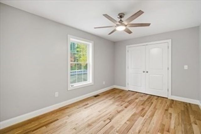 23 High Bluff, Belchertown, MA 01007